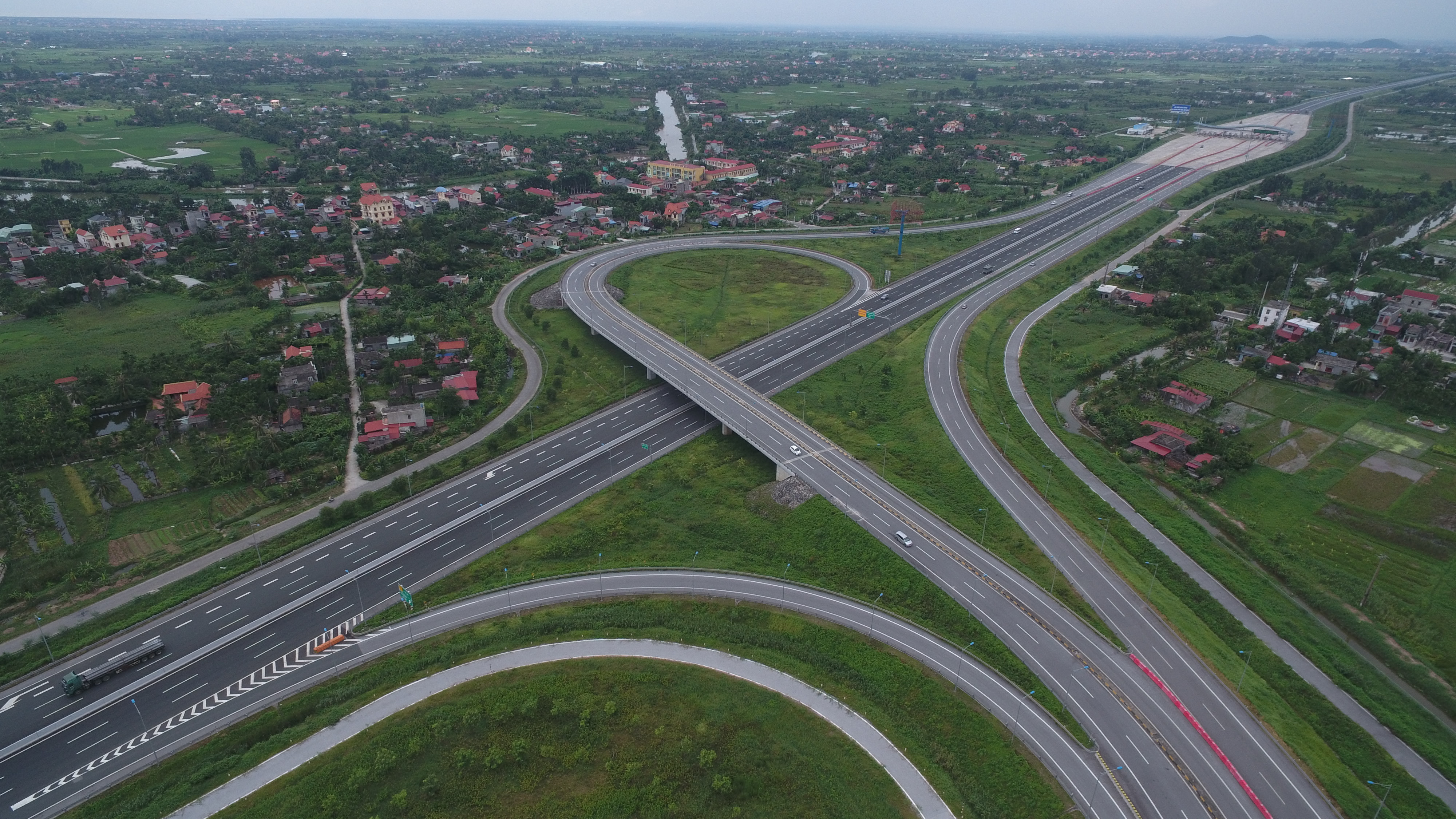 Cao tốc Hà Nội – Hải Phòng dự án trọng điểm tạo sức hút cho khu vực kinh tế trọng điểm Bắc Bộ