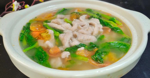 Canh gà và canh cá không ngon bằng tô canh này: Ngày lạnh nấu một tô nóng hổi, nước dùng chua ngọt đậm đà ngon vô cùng!