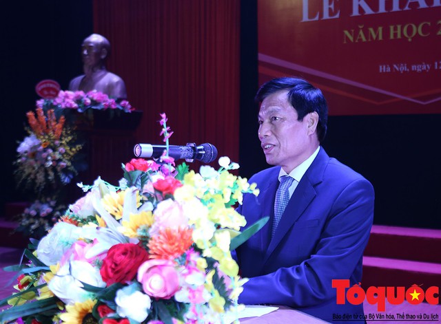 Bộ trưởng Nguyễn Ngọc Thiện dự Khai giảng năm học mới tại Trường Đại học Văn hóa Hà Nội - Ảnh 1.