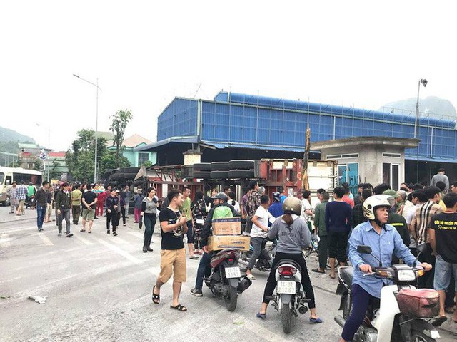 4 người thương vong sau tai nạn giao thông liên hoàn ở Quảng Ninh - Ảnh 1.