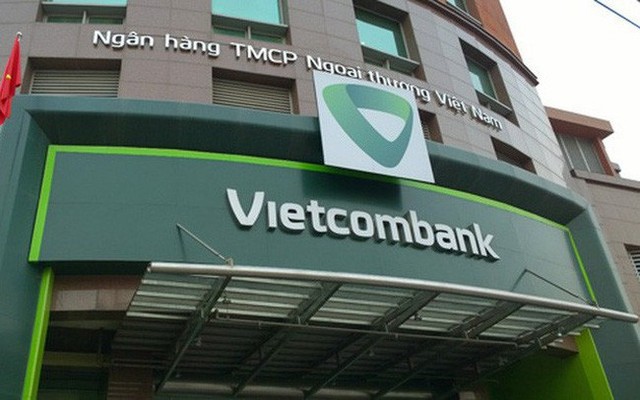 Phiên thứ 4 liên tiếp cổ phiếu của Ngân hàng Vietcombank đỏ sàn - Ảnh 1.