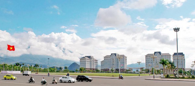 Thành phố Lai Châu nỗ lực vì một đô thị xanh- hiện đại để phát triển du lịch - Ảnh 3.