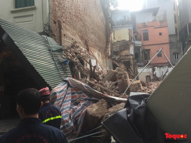 Hình ảnh mới cập nhật: Thi công khách sạn 6 sao Four Seasons Hà Nội làm đổ sập ngôi nhà sát cạnh Hồ Gươm - Ảnh 2.