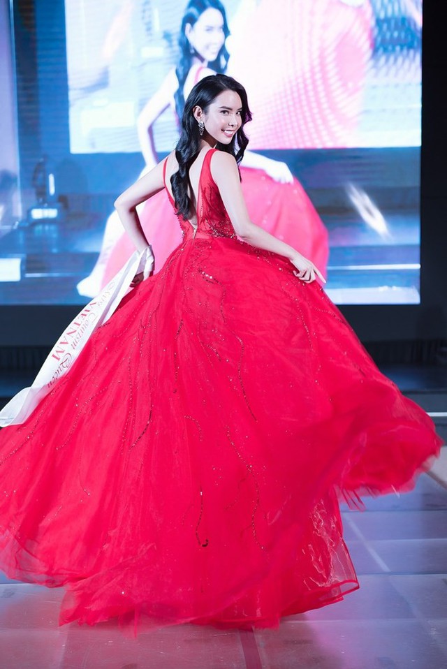 Chân dài Việt sở hữu vòng ba 100 đăng quang Hoa hậu Du lịch Thế giới 2018 - Ảnh 4.