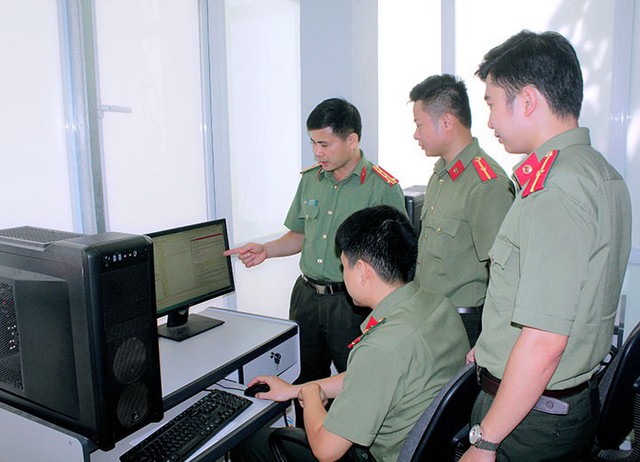 Bộ Công an:  Người dân Việt Nam vẫn được tự do truy cập Facebook, Google - Ảnh 1.