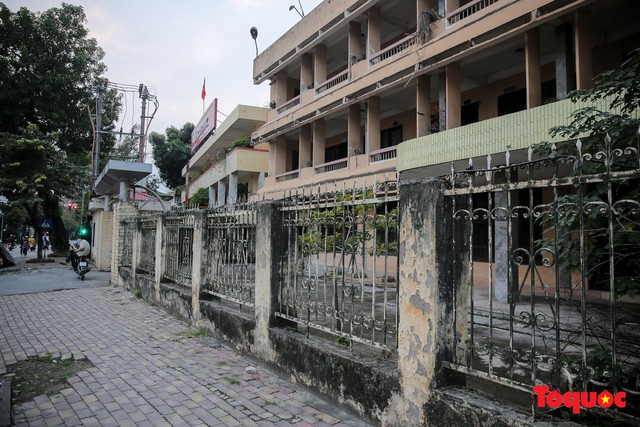 Hà Nội: Nhiều trụ sở, cơ quan nhà nước ở Hà Đông bị bỏ hoang - Ảnh 2.