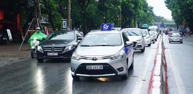  G7 Taxi, đối thủ đáng gờm của Grab - Ảnh 1.