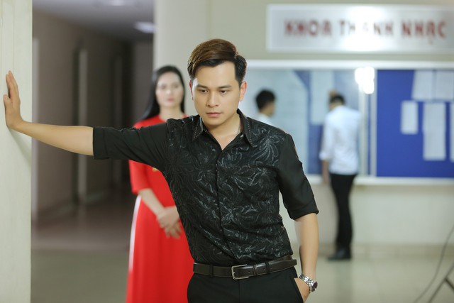 Qua mặt ca sĩ, MC Danh Tùng đi dạy hát cho sao mai Lương Nguyệt Anh - Ảnh 2.