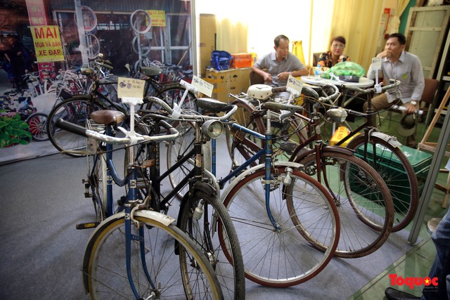Chiêm ngưỡng chiếc xe đạp cổ 107 năm tuổi có giá 11.000 USD xuất hiện trong VietNam sport show 2018 tại Hà Nội - Ảnh 12.