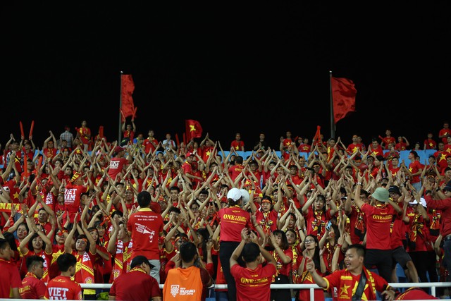 Việt Nam vs Malaysia: Thầy trò HLV Park Hang-seo giành chiến thắng trước đối thủ đáng gờm nhất bảng - Ảnh 16.