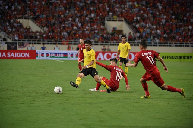 Việt Nam vs Malaysia: Thầy trò HLV Park Hang-seo giành chiến thắng trước đối thủ đáng gờm nhất bảng - Ảnh 4.