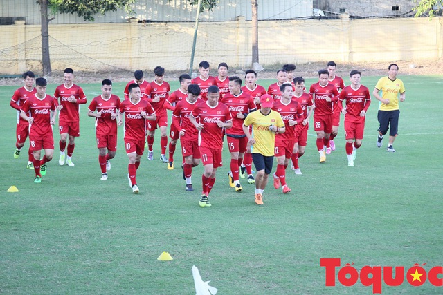 Đài truyền hình Hàn Quốc mua bản quyền các trận đấu của ĐT Việt Nam tại AFF Cup 2018 - Ảnh 1.