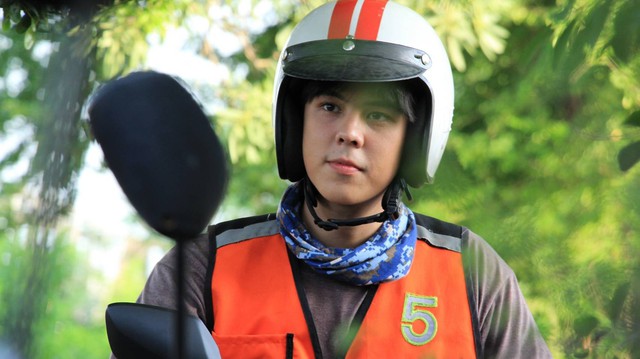 Nam thần xe ôm – bộ phim hài lãng mạn tạo cơn bão phòng vé Thái Lan chính thức đổ bộ vào Việt Nam - Ảnh 2.