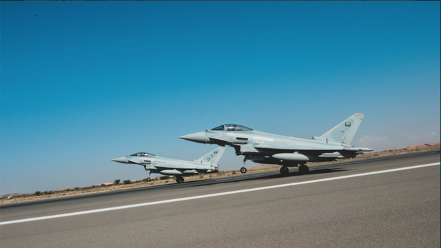Không quân Anh - Saudi phô diễn sức mạnh: Bất chấp tâm bão Khashoggi - Ảnh 1.