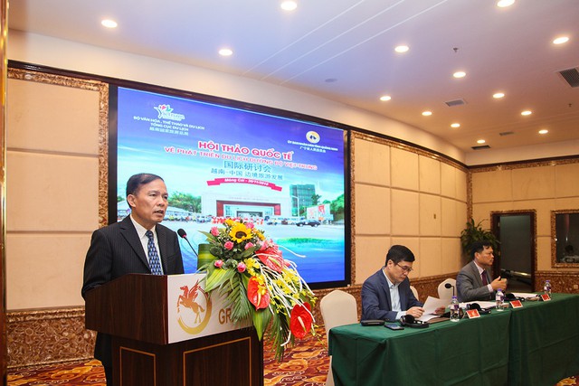 Tạo điều kiện thuận lợi để du lịch đường bộ Việt Nam – Trung Quốc phát triển - Ảnh 1.