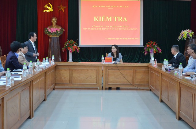 Thứ trưởng Trịnh Thị Thủy làm việc với lãnh đạo Sở Văn hóa Thể thao và Du lịch Lạng Sơn về công tác cải cách hành chính - Ảnh 2.
