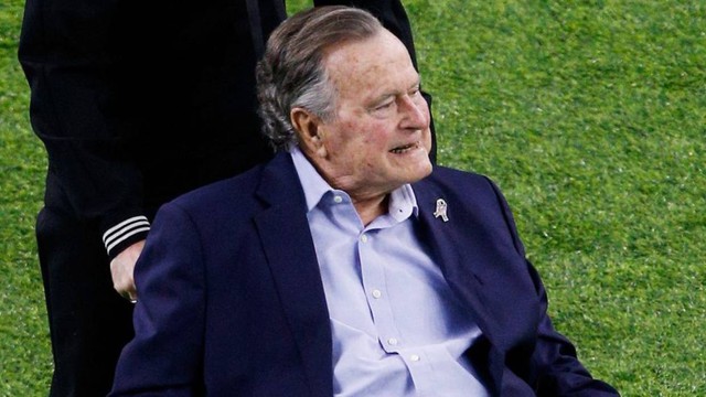 Cựu Tổng thống Mỹ George HW Bush qua đời: Những thành tích đối ngoại ấn tượng - Ảnh 1.