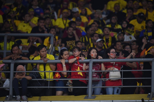 Trực tiếp Việt Nam – Malaysia: Tỷ số 2-2, một trận đấu mãn nhãn - Ảnh 10.