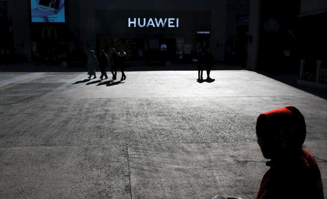 Bất chấp thông điệp từ Tổng thống Trump, chính trường Mỹ vẫn chia rẽ về đòn vào Huawei - Ảnh 1.