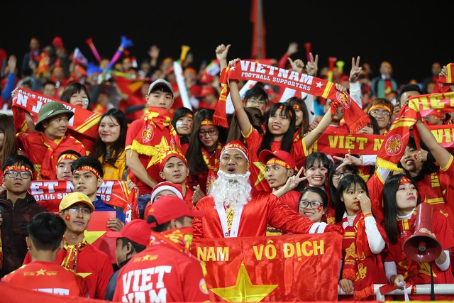 Chung kết Việt Nam – Malaysia: Sau 10 năm chờ đợi, Việt Nam giành ngôi vương ở AFF Cup  - Ảnh 30.