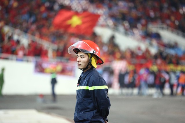 Chung kết Việt Nam – Malaysia: Sau 10 năm chờ đợi, Việt Nam giành ngôi vương ở AFF Cup  - Ảnh 36.