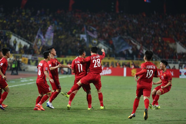 Chung kết Việt Nam – Malaysia: Sau 10 năm chờ đợi, Việt Nam giành ngôi vương ở AFF Cup  - Ảnh 23.