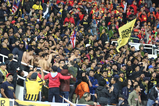 Chung kết Việt Nam – Malaysia: Sau 10 năm chờ đợi, Việt Nam giành ngôi vương ở AFF Cup  - Ảnh 14.