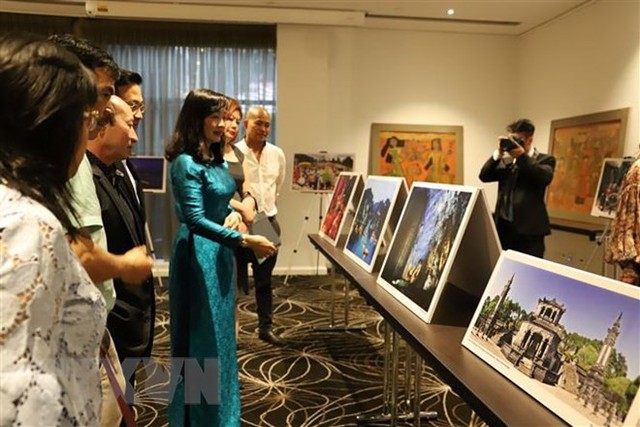 Hình ảnh đẹp về di sản, đất nước và con người Việt Nam được giới thiệu tại Australia - Ảnh 1.
