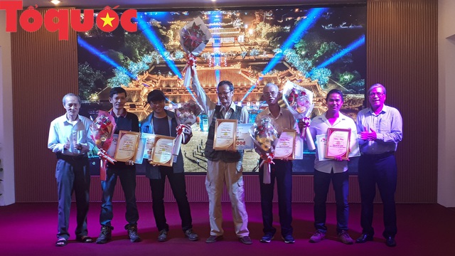 Trao giải cuộc thi Ảnh đẹp Du lịch Thừa Thiên - Huế năm 2018 - Ảnh 1.