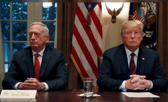 Ông Trump phản ứng dữ dội: Giải mã người thay quyền Bộ trưởng Quốc phòng Mattis - Ảnh 1.