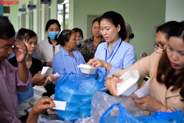 Điện lực Hòa Vang – Đà Nẵng tri ân khách hàng với nhiều hoạt động ý nghĩa - Ảnh 1.