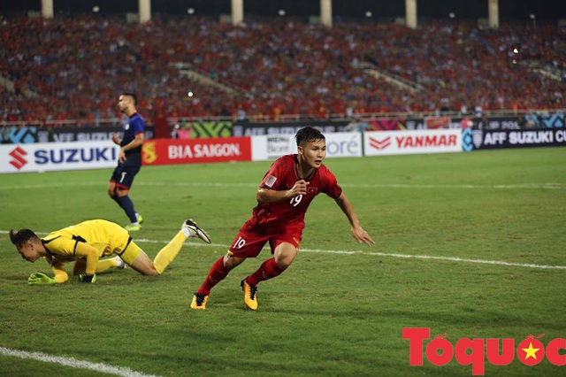 Ba cầu thủ đội tuyển Việt Nam lọt vào danh sách 10 VĐV tiêu biểu của năm 2018 - Ảnh 1.