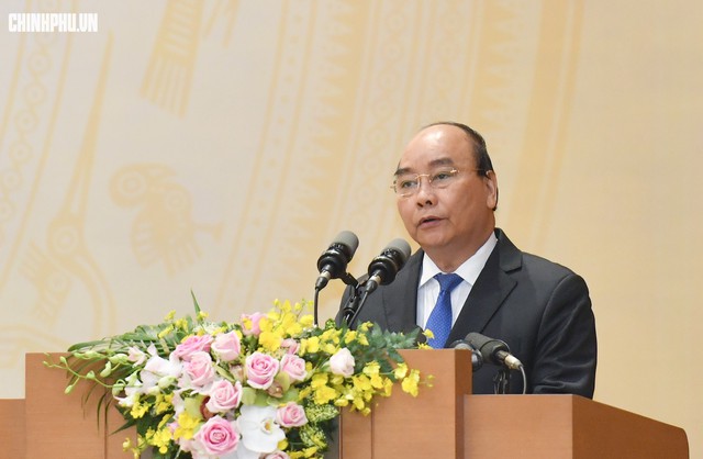Thủ tướng Nguyễn Xuân Phúc: Tìm kiếm động lực tăng trưởng từ công nghệ mới, du lịch - Ảnh 2.