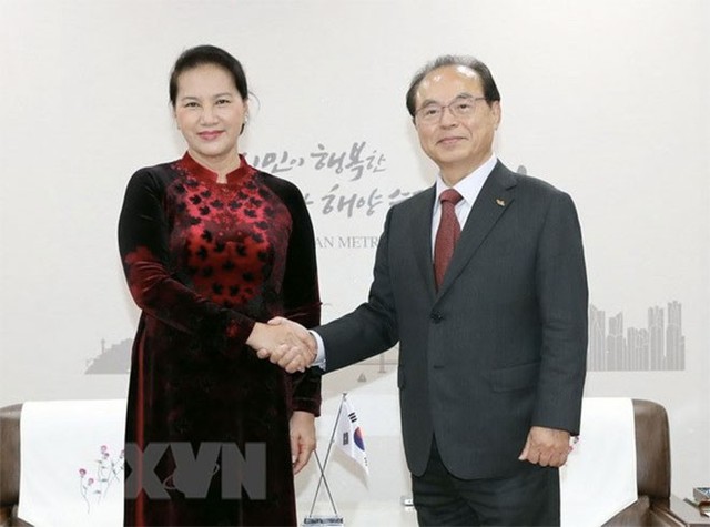 Chủ tịch Quốc hội Nguyễn Thị Kim Ngân: Việt Nam – Hàn Quốc cần thúc đẩy kênh giao lưu nhân dân - Ảnh 2.