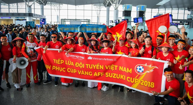 Nhanh tay book vé để cùng HanoiRedtours tới Malaysia cổ vũ Đội tuyển Việt Nam thôi - Ảnh 1.