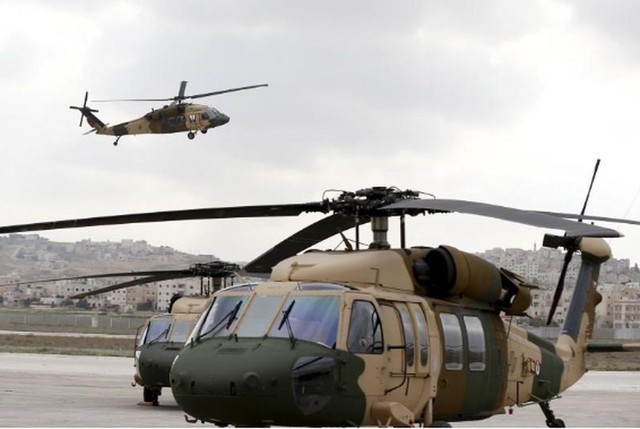 Bất lực với trực thăng Nga, Philipines đành quay sang Mỹ - Ảnh 1.