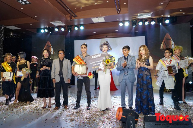 Gala Art Hair Award 2018: Giai điệu âm nhạc hòa quyện ngôn ngữ sắc mầu - Ảnh 17.