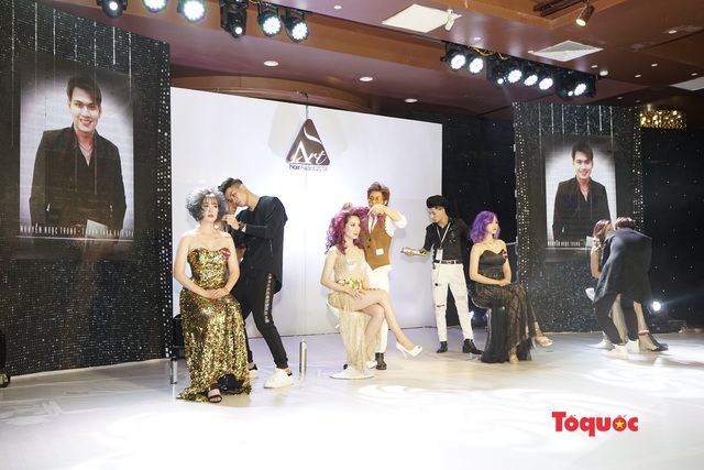 Gala Art Hair Award 2018: Giai điệu âm nhạc hòa quyện ngôn ngữ sắc mầu - Ảnh 1.