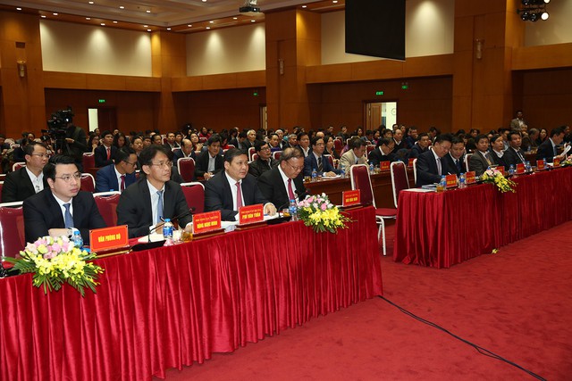 Phó Thủ tướng Vương Đình Huệ: “Ngành Thuế phải khắc phục tình trạng nhũng nhiễu, tham nhũng vặt” - Ảnh 2.
