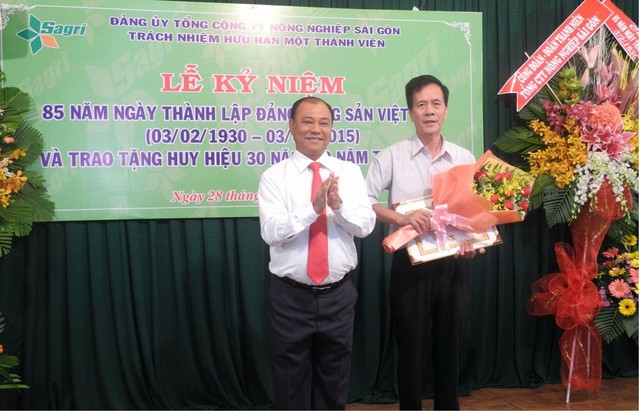 Tổng giám đốc Tổng công ty Nông nghiệp Sài Gòn Lê Tấn Hùng bị cảnh cáo - Ảnh 1.