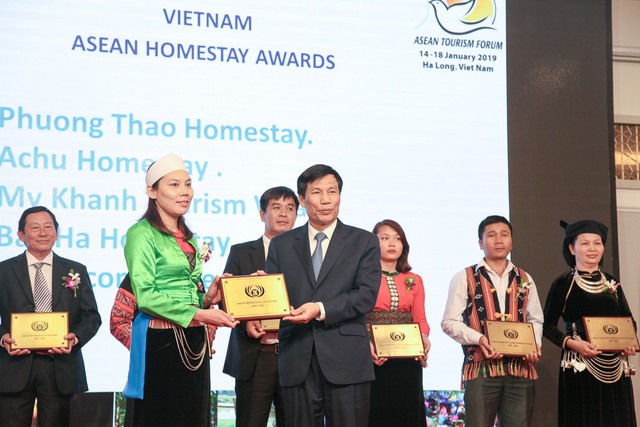 Việt Nam đoạt 15 Giải thưởng Du lịch ASEAN - Ảnh 1.