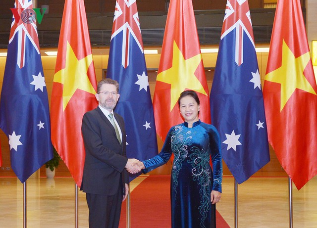 Chủ tịch Thương viện Australia: Việt Nam là bài học thành công về tăng trưởng kinh tế - Ảnh 1.
