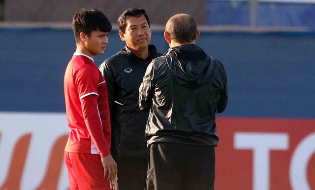 Hình ảnh buổi luyện tập đầu tiên của ĐT Việt Nam trước trận đấu với Nhật Bản - Ảnh 4.