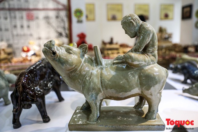 Chiếm ngưỡng gần 2.000 chú “Lợn sung túc” của nhà sử học Dương Trung Quốc - Ảnh 4.