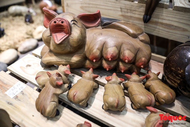 Chiếm ngưỡng gần 2.000 chú “Lợn sung túc” của nhà sử học Dương Trung Quốc - Ảnh 13.
