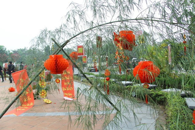 Độc đáo Lễ dựng cây nêu theo phong tục đón Tết tại Ngôi nhà chung - Ảnh 2.