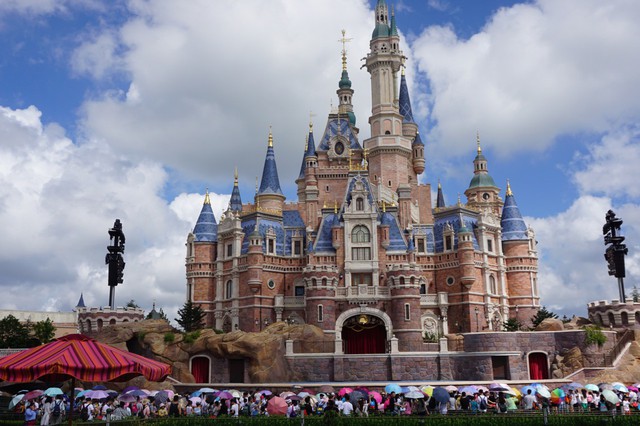 Disney Land Thượng Hải sẽ xây dựng thành phố động vật Zootopia đầu tiên trên thế giới - Ảnh 3.