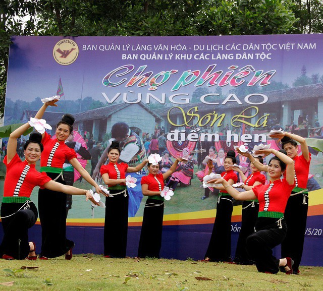  Ban Quản lý Làng Văn hóa - Du lịch các dân tộc Việt Nam: Mục tiêu đón 660.000 lượt khách tham quan đến với “Ngôi nhà chung” - Ảnh 3.