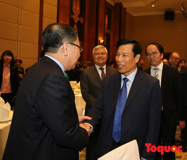 Bộ trưởng Nguyễn Ngọc Thiện tiếp các Đại sứ nước ngoài tại Việt Nam nhân dịp Tết Kỷ Hợi 2019 - Ảnh 5.
