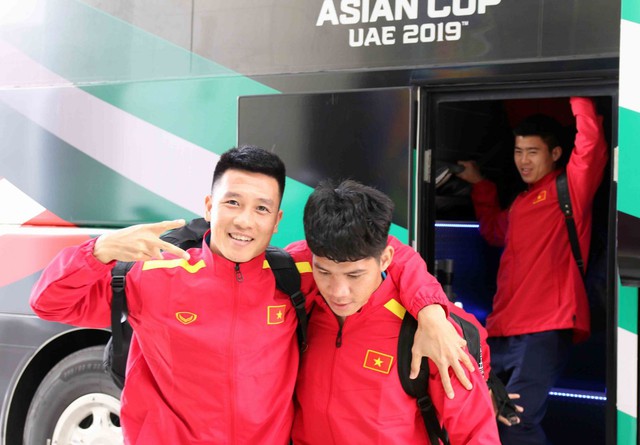 Đội tuyển Việt Nam được chào đón nồng nhiệt tại UAE, chính thức bước vào chiến dịch VCK Asian Cup 2019 - Ảnh 15.
